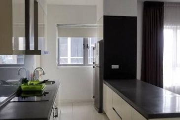 Sixceylon Condominium