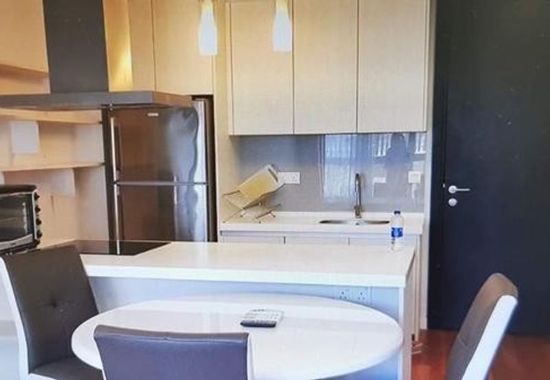 Sixceylon Condominium