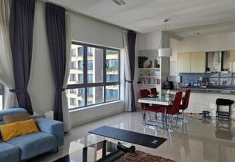 Sixceylon Condominium