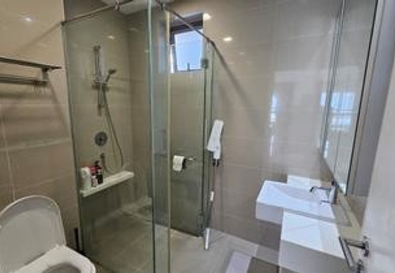 Sixceylon Condominium