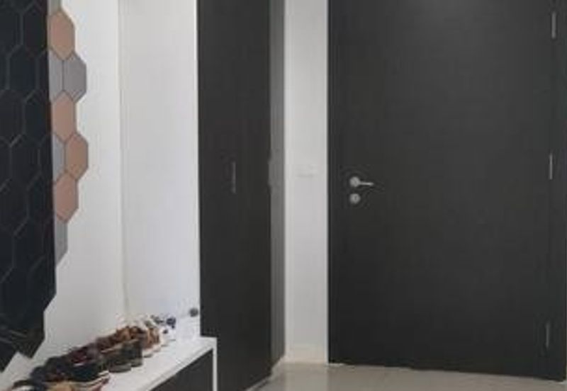 Sixceylon Condominium