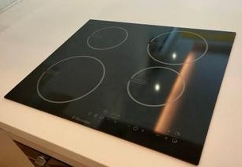 Sixceylon Condominium