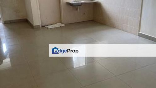 Townhouse at sommerset close bandar tun razak for sale, Kuala Lumpur, Bandar Tun Razak
