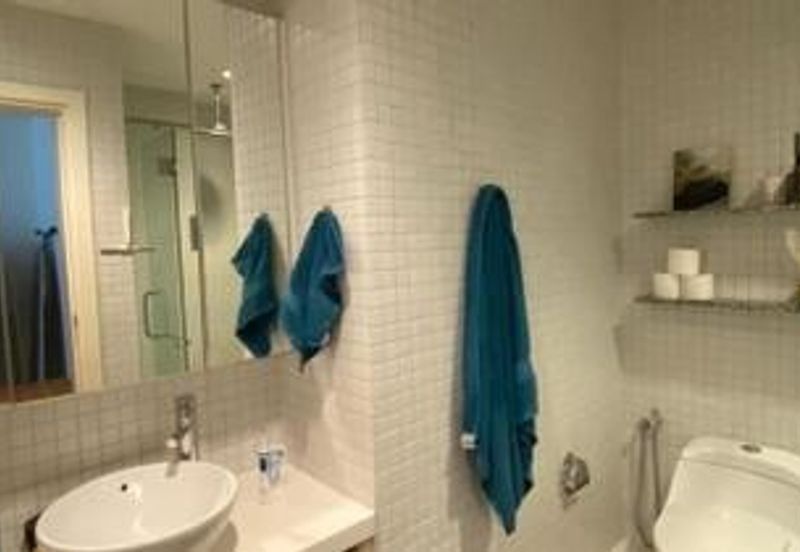 Sixceylon Condominium