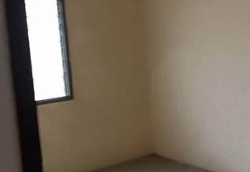 2 storey th at taman maju jaya for sale