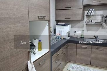 3 Storey Terraced House for Sale