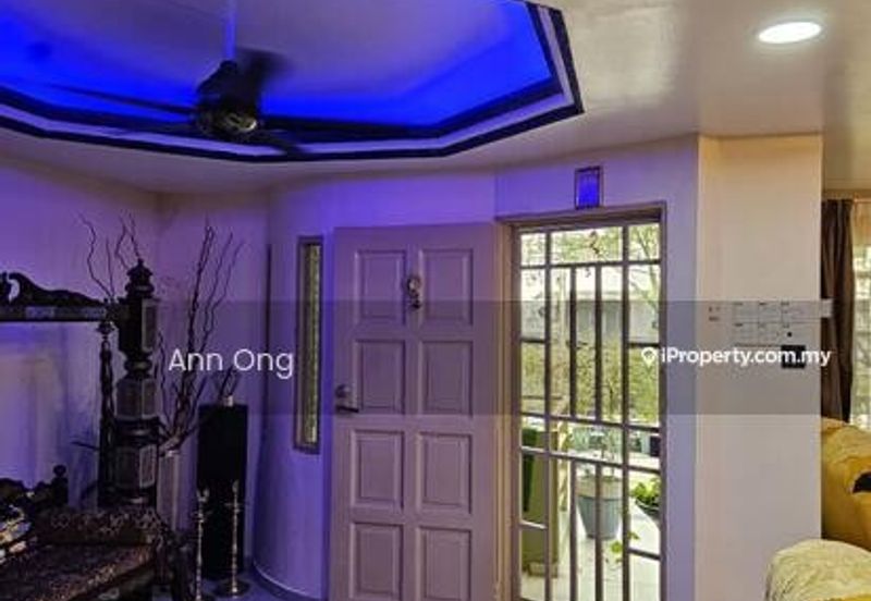 3 Storey Terraced House for Sale