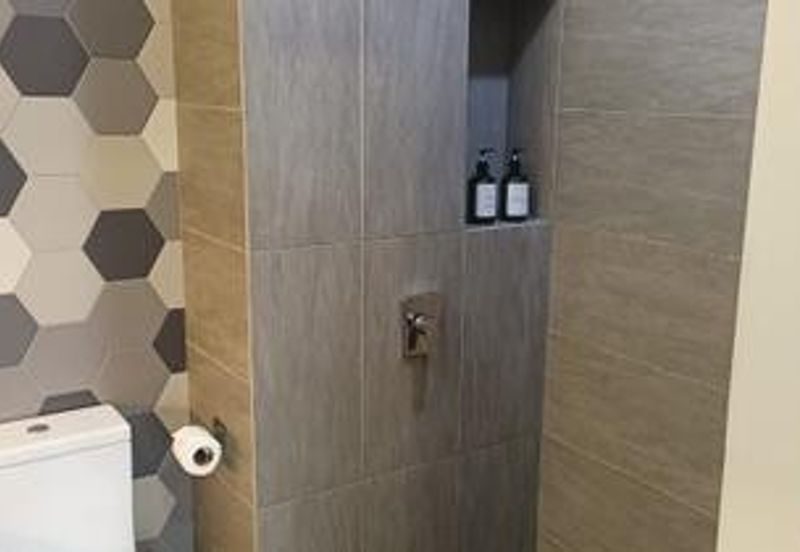 EXSIM | Ceylonz Suites