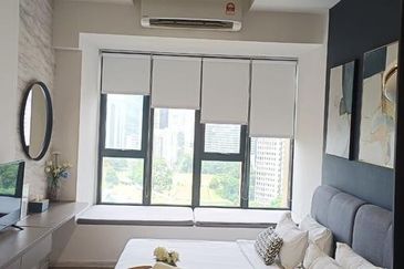 EXSIM | Ceylonz Suites