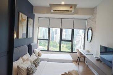 EXSIM | Ceylonz Suites