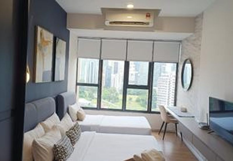 EXSIM | Ceylonz Suites