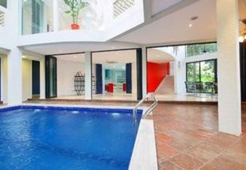 Persiaran Bukit Tunku 