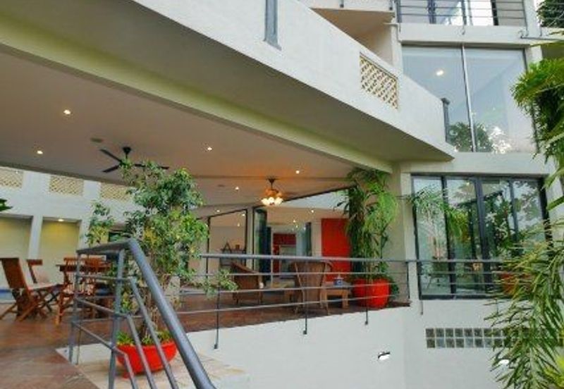 Persiaran Bukit Tunku 