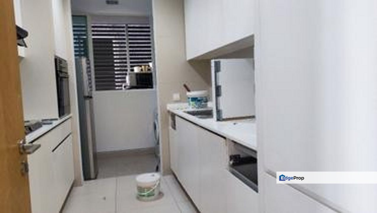Fire sales Rm1.05mil 2r2b Verticas , Kuala Lumpur, Bukit Bintang