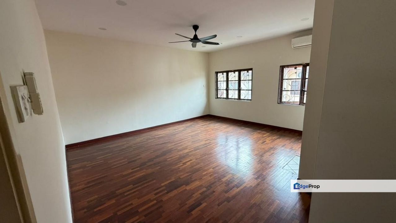Semi D for sale at Damansara , Selangor, Mutiara Damansara