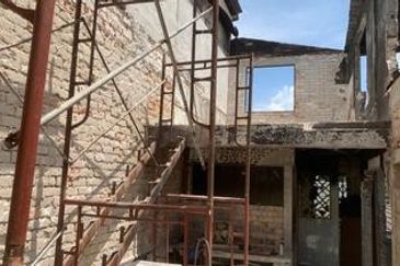 Happy Garden (Taman Gembira)