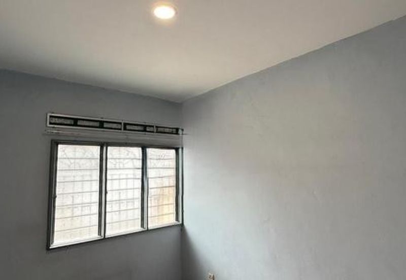 Happy Garden (Taman Gembira)