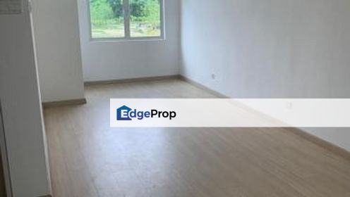 3 storey th at taman denai puchong, Selangor, Puchong