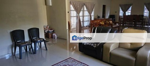Bungalow at Tmn Berjaya, Selangor, Batu Caves 