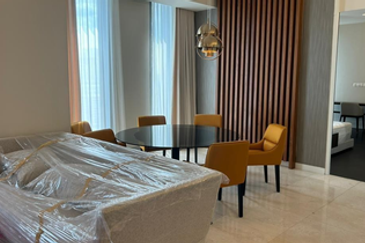 Aurora Tower @ Eco Sky