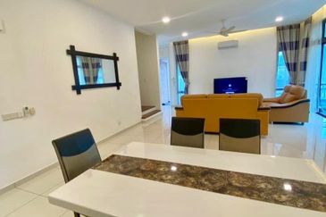 Featherstone @Eco Botanic