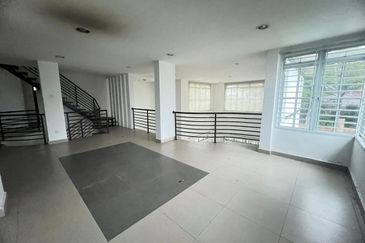 Bandar Baru Seri Alam