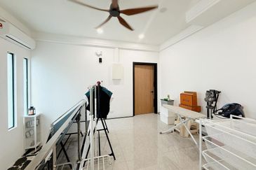 The WaterEdge Residences