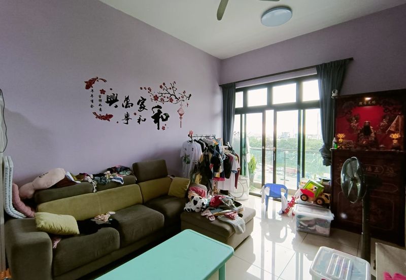 D'Summit Residences @ Kempas Utama