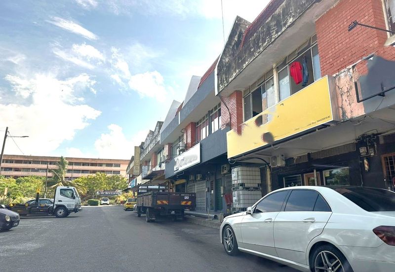 Taman Air Biru Shop Lot