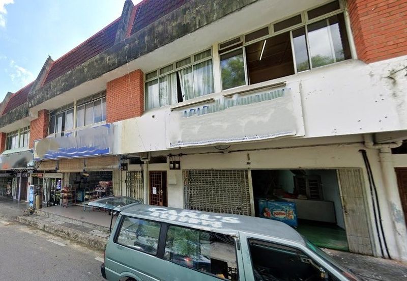 Taman Air Biru Shop Lot