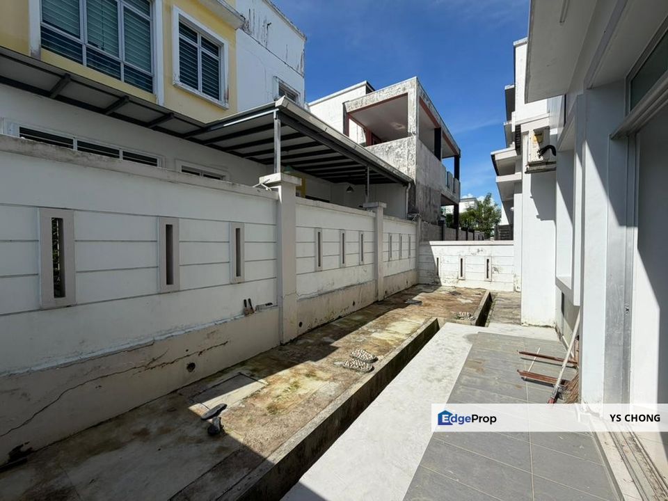 Taman Kempas Utama Original Condition Unit, Johor, Johor Bahru