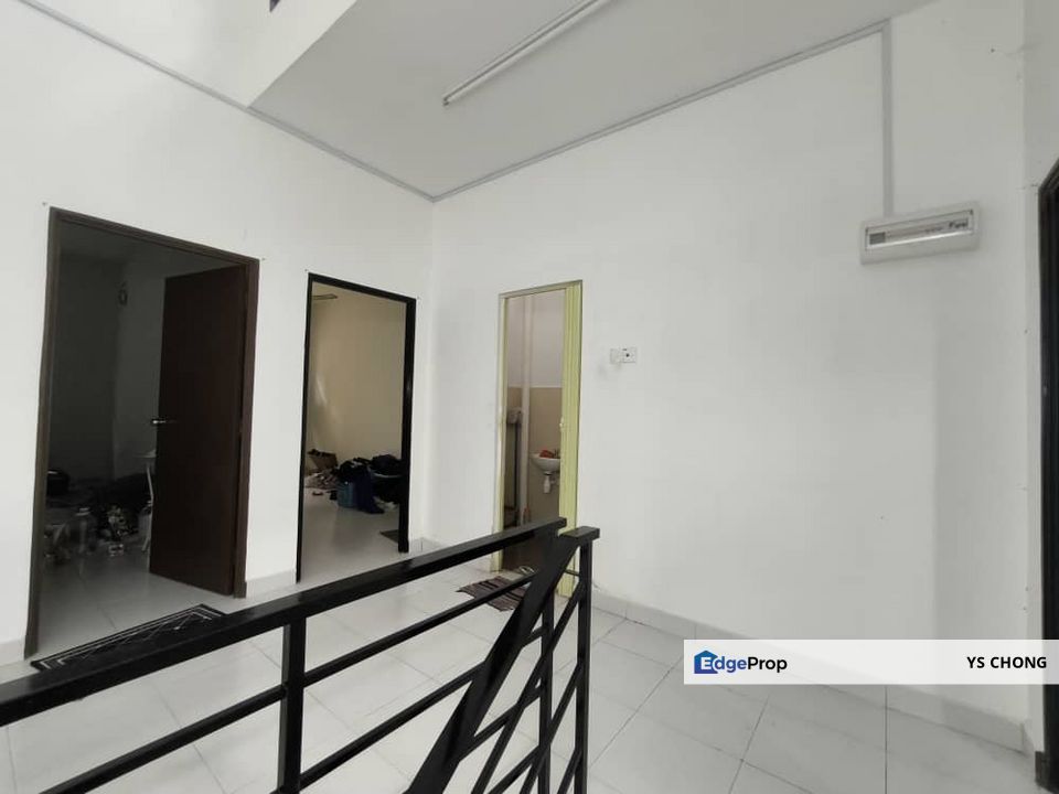 Scientex Kulai 2 Original Condition Unit, Johor, Kulai