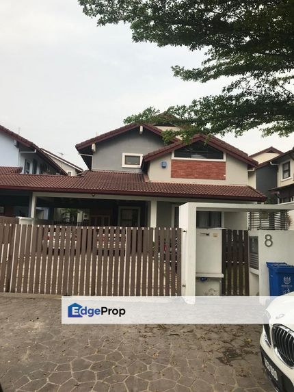 Subang Bestari 2 1/2 Storey Semi-Detached House For Sale, Selangor, Subang Bestari