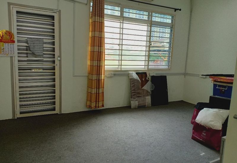 126 Metro Genting Klang