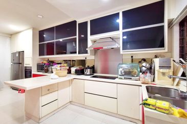 Taming Indah Apartment, Taman Taming Indah@ Sungai Long