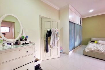 Taming Indah Apartment, Taman Taming Indah@ Sungai Long