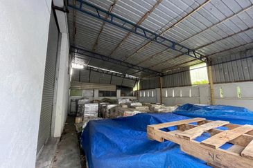 Kampung Baru Seri Kembangan [Industrial]