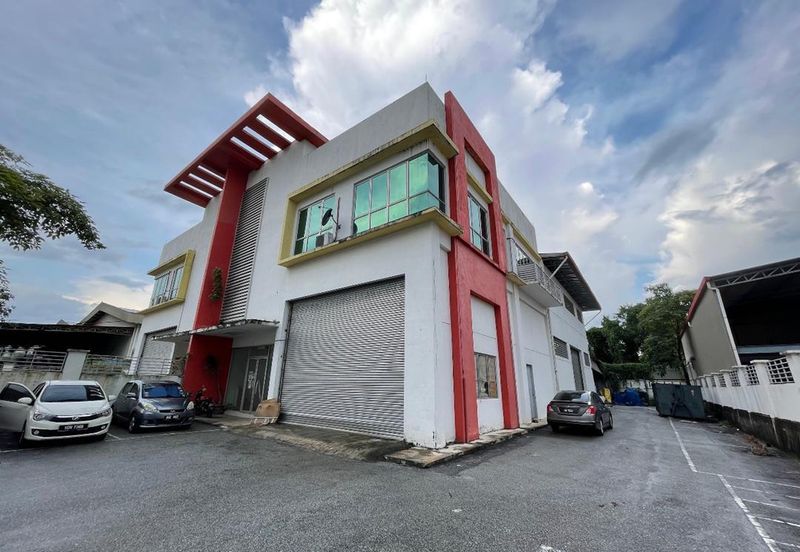 Kampung Baru Seri Kembangan [Industrial]