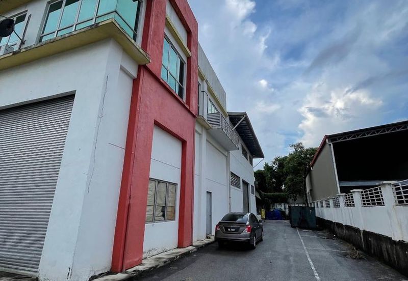 Kampung Baru Seri Kembangan [Industrial]