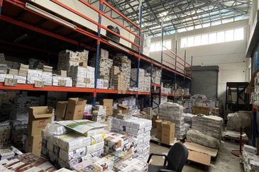 Kampung Baru Seri Kembangan [Industrial]