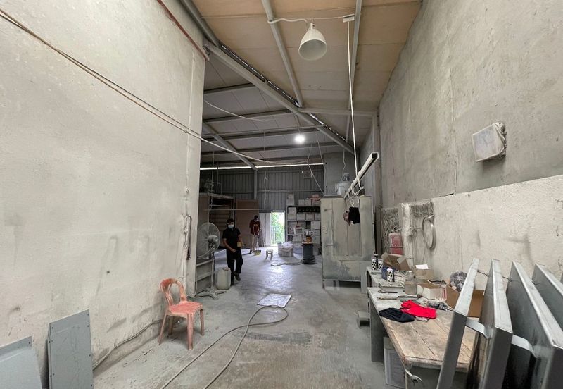 Kampung Baru Seri Kembangan [Industrial]