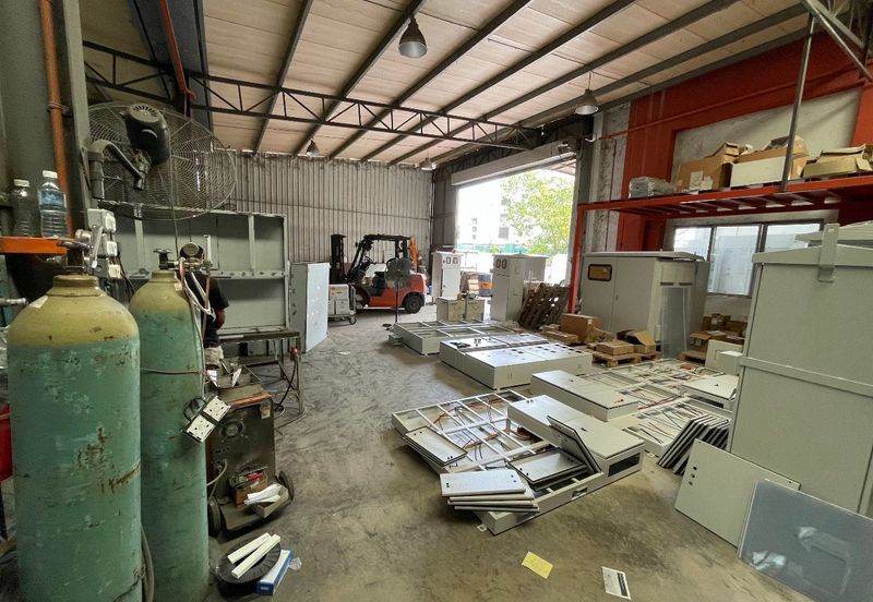 Kampung Baru Seri Kembangan [Industrial]