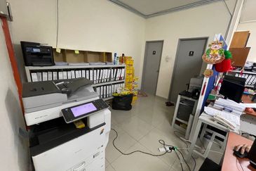 Kampung Baru Seri Kembangan [Industrial]