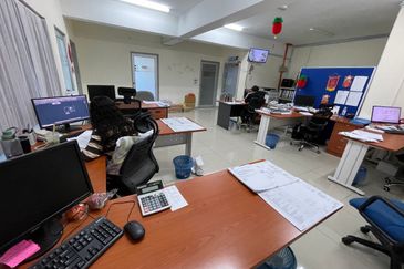 Kampung Baru Seri Kembangan [Industrial]