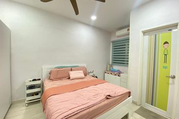 [Super Cheap] 2 Storey For Sale, Sungai Long, Mahkota Cheras