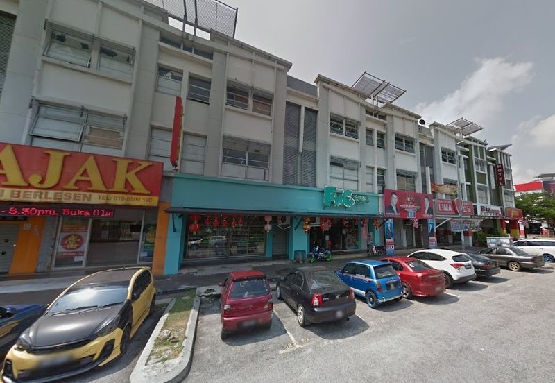 Kemuning Utama Commercial Centre