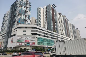 126 Metro Genting Klang