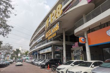 126 Metro Genting Klang