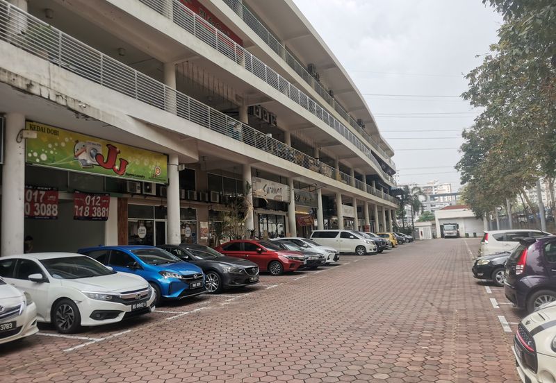 126 Metro Genting Klang