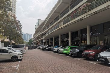 126 Metro Genting Klang